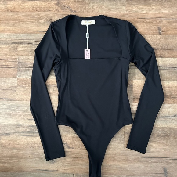 Shapewear Bodysuit - Picture 2 of 5